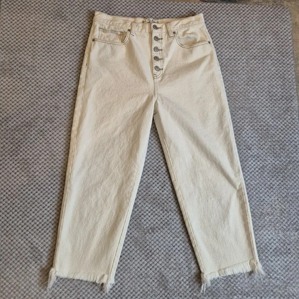 We The Free Crop Barrel Jeans Women 29 Ivory Button Fly FP Denim Frayed Hem Hi - Picture 3 of 10